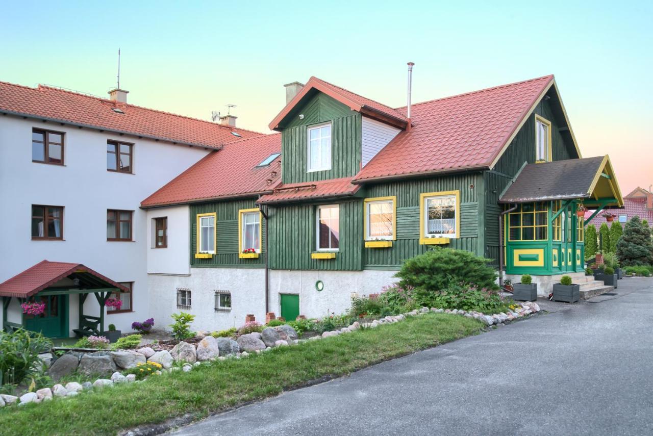 Gosciniec Zielony Domek Mrągowo Kültér fotó
